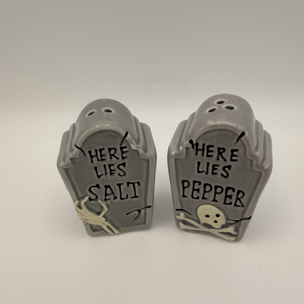Ceramic Halloween Tombstone "Here Lies Salt & Pepper" Salt & Pepper Shaker Set